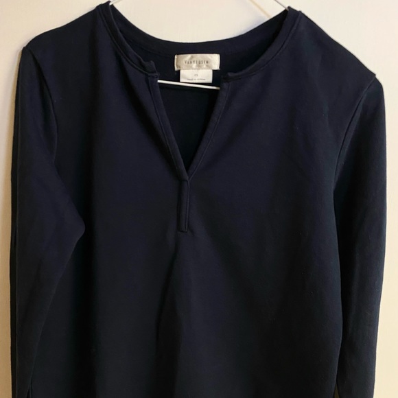 Van Heusen long-sleeve shirt - Picture 2 of 5